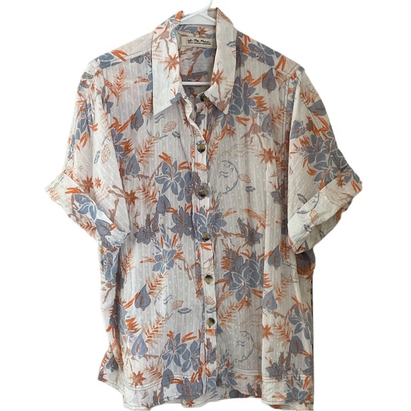 We the Free/Free People love letters button up top - Picture 3 of 5